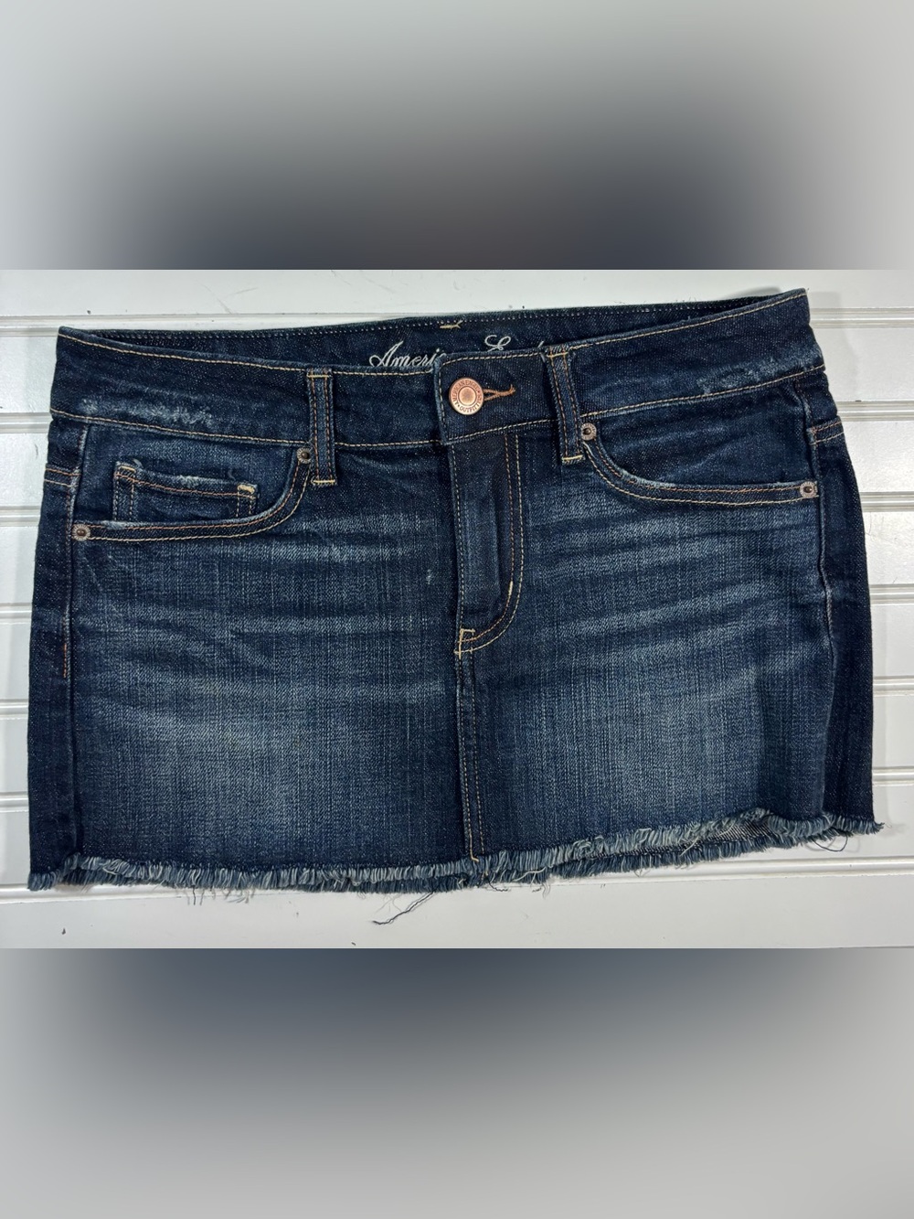 American Eagle Denim Mini Skirt Size 2 Stretch Y2K Streetwear Indie Sleeze